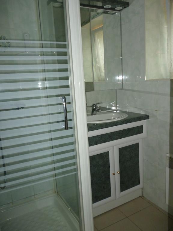 Les Gites De Kerroyal Garlan Quarto foto